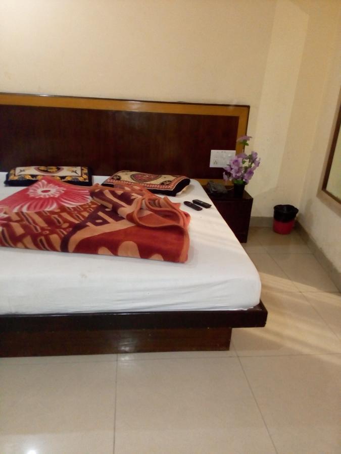 Star International Hotel Nuova Delhi Esterno foto